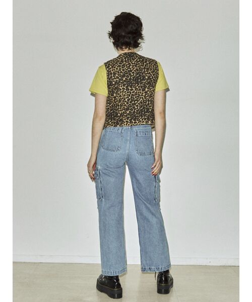 jouetie（ジュエティ）の「カーゴデニム（カーゴパンツ・レディース・ライトブルー/ブラック・SMALL/MEDIUM）」の8枚目の写真