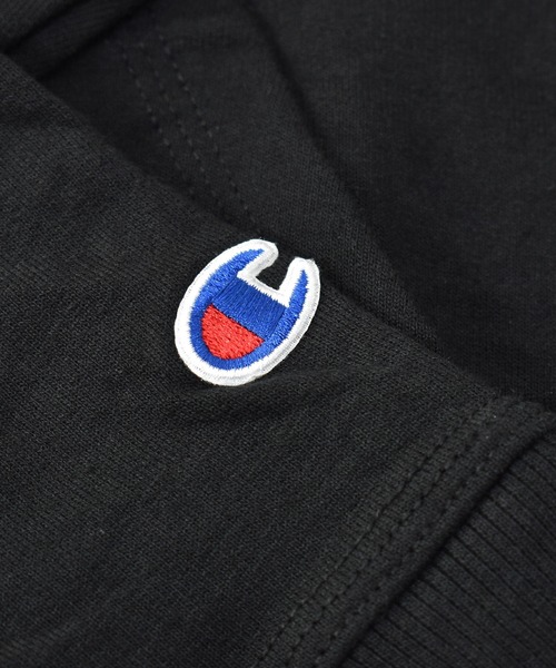 Champion（チャンピオン）の「【ヴィンテージ古着】Champion / チャンピオン ロゴ刺繍 スウェットパーカー デッドストック（パーカー・メンズ・ブラック・SMALL）」の8枚目の写真