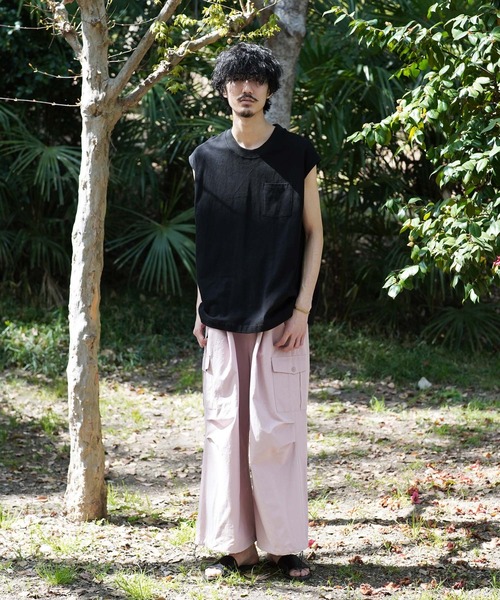 Air Tokyo(エアートウキョー)の「オーバーサイズ ポケット付き フレンチスリーブ カットソー(Tシャツ/カットソー・メンズ・オフホワイト/ブラック/グレイッシュベージュ・MEDIUM/LARGE)」の11枚目の写真