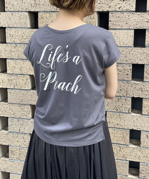 COMME CA ISM(コムサイズム)の「前後 2WAY ロゴプリント Tシャツ(Tシャツ/カットソー・レディース・チャコール/ホワイト/ピンク/ライトグレー・SMALL/MEDIUM/LARGE)」の4枚目の写真