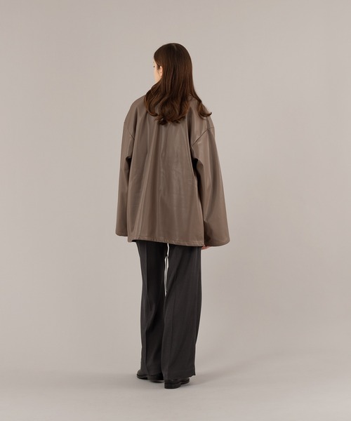 selle glant（セレグランテ）の「FAKE LEATHER CODE WIDE PANTS/フェイクレザーコードワイドパンツ（スラックス・メンズ・チャコールグレー/ブラック・MEDIUM/LARGE）」の18枚目の写真