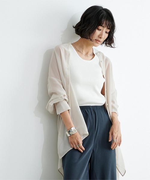 UR'S(ユアーズ)の「リブニットタンクトップ(Tシャツ/カットソー・レディース・グレイッシュベージュ/ブラック/ホワイト・S/M/L)」の7枚目の写真