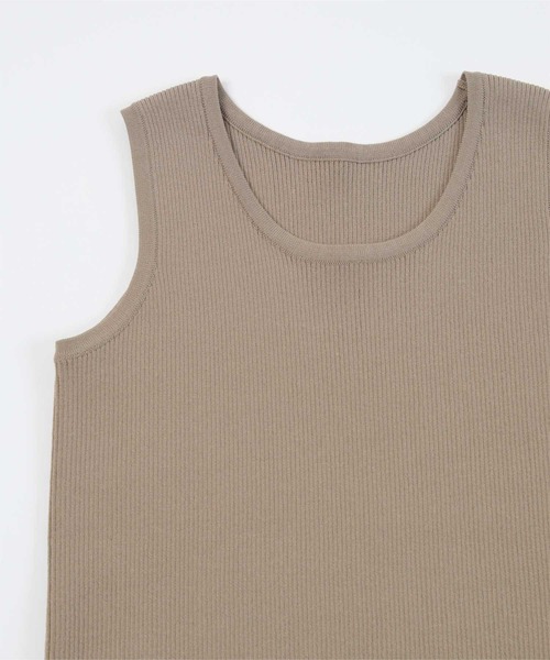 UR'S(ユアーズ)の「リブニットタンクトップ(Tシャツ/カットソー・レディース・グレイッシュベージュ/ブラック/ホワイト・S/M/L)」の18枚目の写真