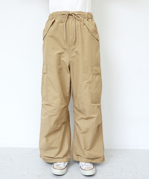 andme（アンドミー）の「2wayミリタリーカーゴパンツ（カーゴパンツ・レディース・ブラック/オフホワイト/ベージュ/ライトカーキ・S/M）」の11枚目の写真