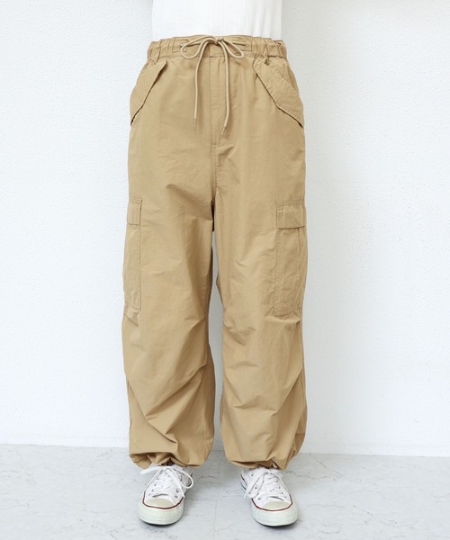 andme（アンドミー）の「2wayミリタリーカーゴパンツ（カーゴパンツ・レディース・ブラック/オフホワイト/ベージュ/ライトカーキ・S/M）」の14枚目の写真