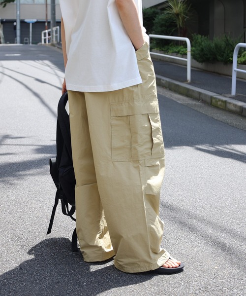 andme(アンドミー)の「2wayミリタリーカーゴパンツ(カーゴパンツ・レディース・ブラック/オフホワイト/ベージュ/ライトカーキ・S/M)」の7枚目の写真