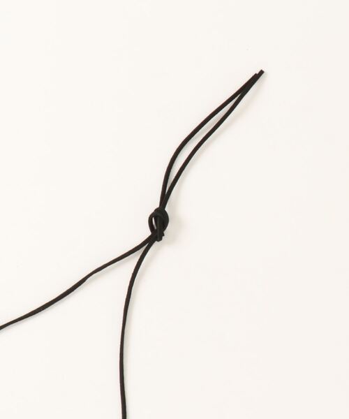 BARELY BLUE（ベアリーブルー）の「【 BARELY BLUE / ベアリーブルー 】 ビッグ ハート コード ネックレス / チョーカー（ネックレス・レディース・シルバー/ゴールド・FREE）」の3枚目の写真