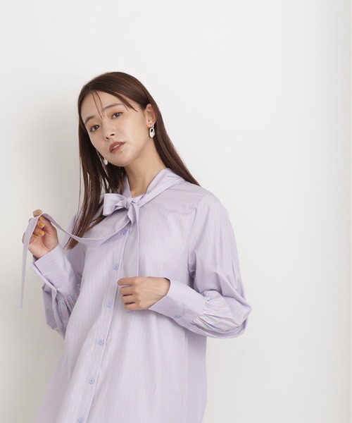 N.（N. Natural Beauty Basic）（エヌエヌナチュラルビューティーベーシック）の「◆ストライプボウタイ付シャツワンピース（シャツワンピース・レディース・ネイビー/ブルー・MEDIUM）」の14枚目の写真