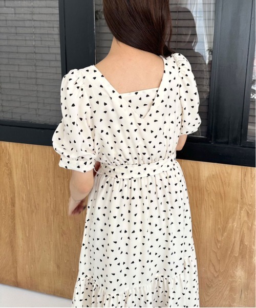 OLIVE des OLIVE（オリーブデオリーブ）の「ダブルフロントベルト付きワンピース　1032090050（ワンピース・レディース・ラベンダー/ブラック/オフホワイト・FREE）」の18枚目の写真