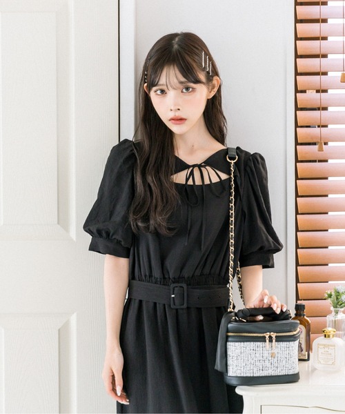 OLIVE des OLIVE（オリーブデオリーブ）の「ダブルフロントベルト付きワンピース　1032090050（ワンピース・レディース・ラベンダー/ブラック/オフホワイト・FREE）」の20枚目の写真