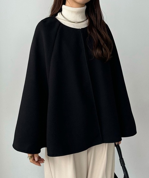 callautia（カラウティア）の「スリットスリーブケープコート（ノーカラーコート・レディース・ブラウン/アイボリー/ブラック・SMALL/LARGE/MEDIUM）」の21枚目の写真