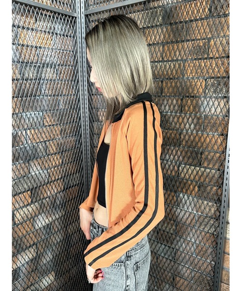 CECIL McBEE（セシルマクビー）の「衿付きダブルZIPコンパクトトップス（Tシャツ/カットソー・レディース・アイボリー/オレンジ/ブラック・MEDIUM/LARGE）」の12枚目の写真