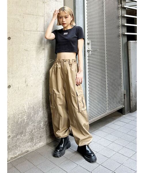 MURUA（ムルーア）の「mumuクロップトTシャツ（Tシャツ/カットソー・レディース・ホワイト/ブラック/グレー/その他1・FREE）」の7枚目の写真