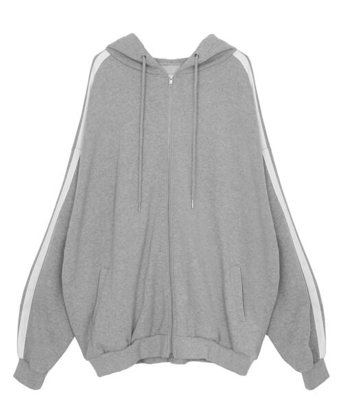 Figments（フィグメンツ）の「サイドラインビッグZIPパーカー