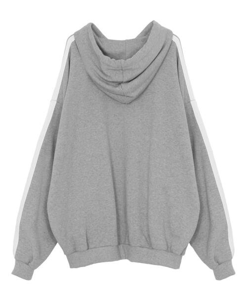 Figments（フィグメンツ）の「サイドラインビッグZIPパーカー