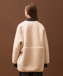 ALLUMER（アリュメール）の「リバーシブルパイピングボアコート 