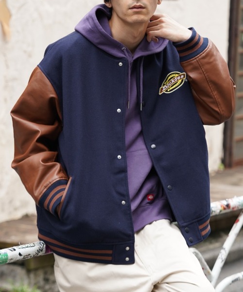 Dickies（ディッキーズ）の「Dickies ディッキーズ 裏毛グラフィックプルオーバー（パーカー・メンズ・グレー/ブラック/グリーン/パープル・M/L/XL）」の5枚目の写真