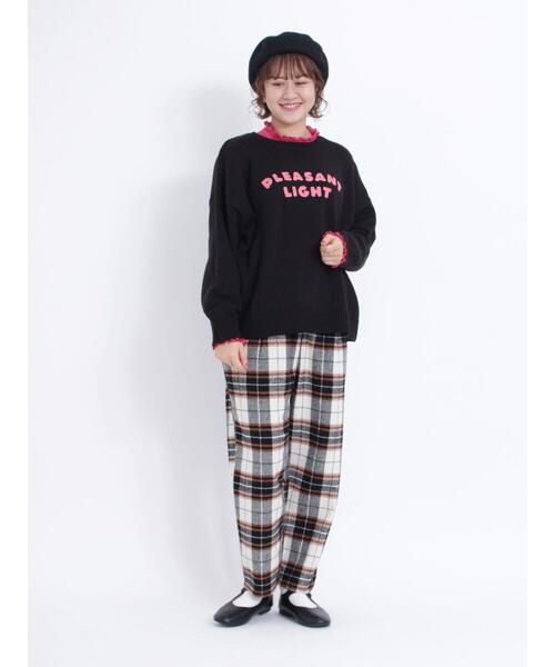 Samansa Mos2(サマンサ モスモス)の「ロゴアソートチェーン刺繍ニット(ニット/セーター・レディース・グリーン/ブラック/レッド/マスタード/ブルー/キナリ・F)」の9枚目の写真