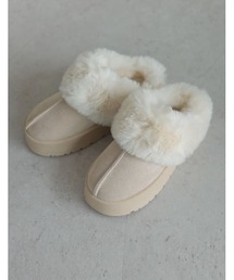 [大きいサイズ有]厚底フェイクファームートンスリッパ