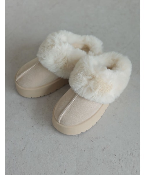 Re:EDIT（リエディ）の「[大きいサイズ有]厚底フェイクファームートンスリッパ（スリッポン・レディース・アイボリー/キャメル/ブラック・SMALL/XX-LARGE/X-LARGE/LARGE/MEDIUM）」の2枚目の写真