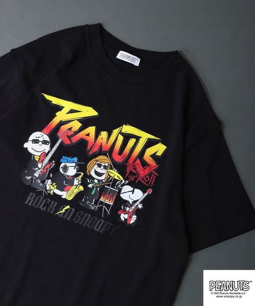 PEANUTS（ピーナッツ）の「PEANUTS スヌーピー ヘビーウェイト ロック Tシャツ（Tシャツ/カットソー・レディース・ホワイト系1/ブラック系2/ネイビー/ブラック系1/ブラック/ホワイト/ネイビー系1/ネイビー系2/ホワイト系2・M/L/LL）」の7枚目の写真