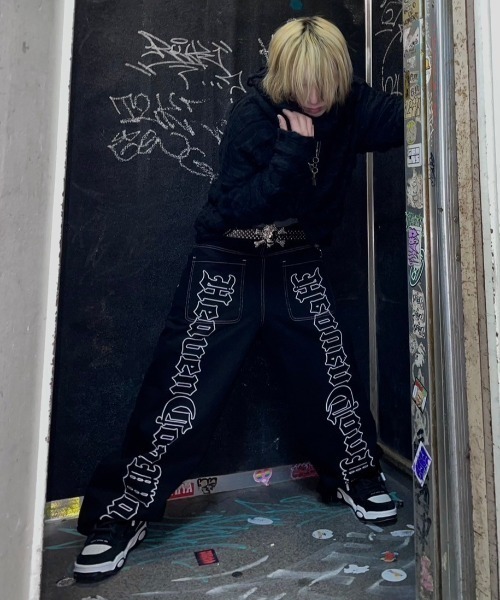 Ocai（オカイ）の「ストリートファッション Ocai オカイ CLASSIC クラシック ボリュームスニーカー 厚底スニーカー シューズ 靴 運動靴 テック系 ダッドスニーカー ローカットスニーカー 厚底シューズ 韓国ファッション 韓国ストリート（スニーカー・メンズ・ブラック・26.0cm/27.0cm/28.0cm/28.5cm/26.5cm/27.5cm）」の7枚目の写真