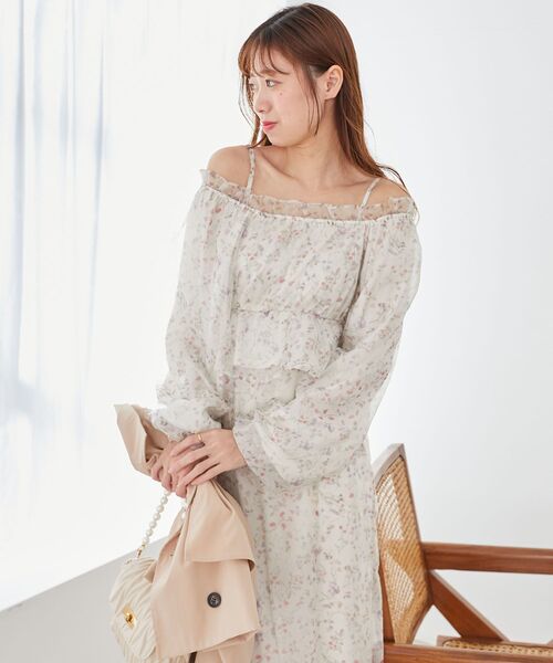 MAJESTIC LEGON(マジェスティックレゴン)の「Bloomingフラワーキャミワンピ(ワンピース・レディース・ホワイト系その他2/ピンク系その他2/ブラック系その他・MEDIUM)」の21枚目の写真