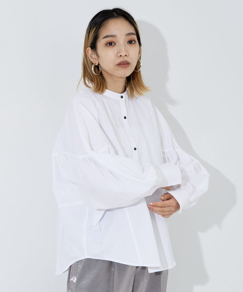 NOMINE(ノミネ)の「ギャザー ドルマン バンドカラーシャツ(シャツ/ブラウス・レディース・ホワイト/スミクロ/イエロー/サックスブルー・フリー)」の19枚目の写真