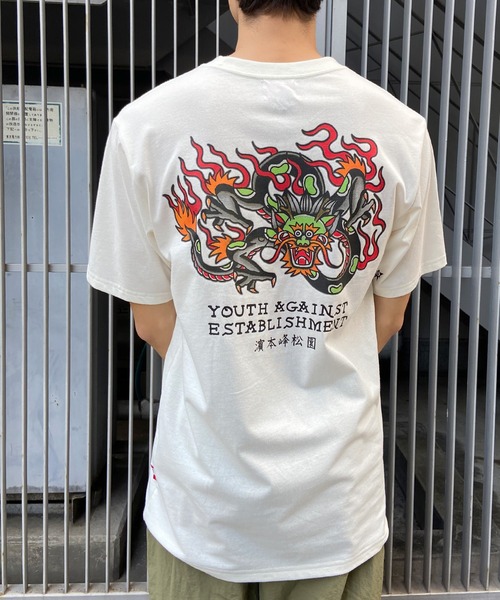 VOLCOM（ボルコム）の「VOLCOM/ボルコム Tシャツ 半袖Tee バックプリント ドラゴン AF312401（Tシャツ/カットソー・メンズ・オフホワイト/ブラック/エメラルド・L/XL/M）」の8枚目の写真