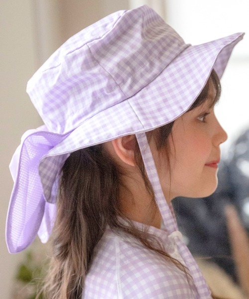 Catherine Cottage（キャサリンコテージ）の「撥水加工日よけリボンハット（ハット・キッズ・ブルー系2/ベージュ系1/ピンク系2/ブルー系1/ピンク系1/ピンク系3/ベージュ系2/ブルー系3/ライラック系1/ライラック系2/サックスブルー系1/サックスブルー系2・52/56）」の9枚目の写真