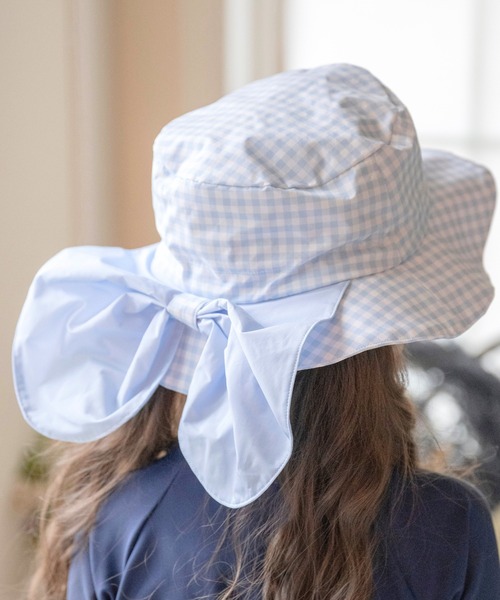 Catherine Cottage（キャサリンコテージ）の「撥水加工日よけリボンハット（ハット・キッズ・ブルー系2/ベージュ系1/ピンク系2/ブルー系1/ピンク系1/ピンク系3/ベージュ系2/ブルー系3/ライラック系1/ライラック系2/サックスブルー系1/サックスブルー系2・52/56）」の18枚目の写真