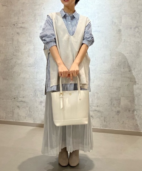 HusHusH（ハッシュアッシュ）の「HusHusH ハッシュアッシュ コットンライクチュニックシャツ（シャツ/ブラウス・レディース・ネイビー×ホワイト/サックスブルー系/ホワイト・L/M/S）」の5枚目の写真