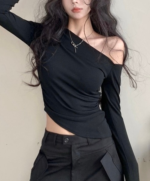 LADY LIKE（レディライク）の「ワンショルダーアシンメトリーカットトップス（Tシャツ/カットソー・レディース・モカ/ブラック・M）」の2枚目の写真