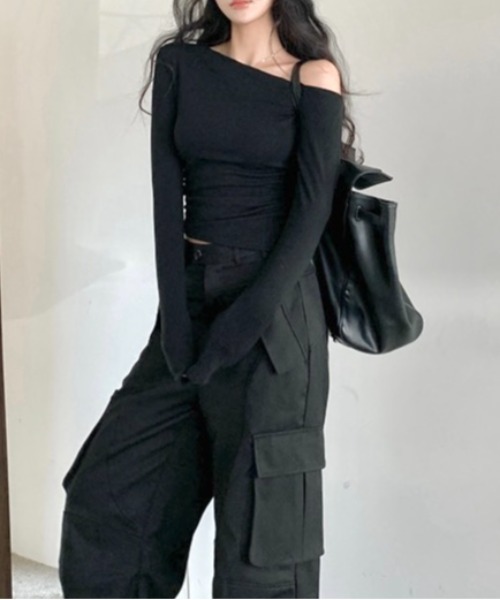 LADY LIKE（レディライク）の「ワンショルダーアシンメトリーカットトップス（Tシャツ/カットソー・レディース・モカ/ブラック・M）」の6枚目の写真