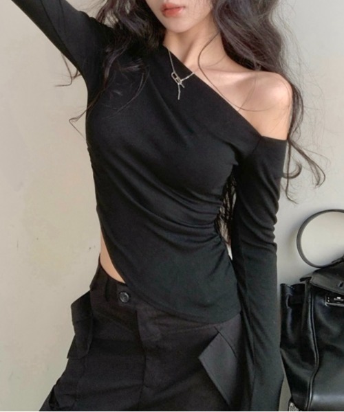 LADY LIKE（レディライク）の「ワンショルダーアシンメトリーカットトップス（Tシャツ/カットソー・レディース・モカ/ブラック・M）」の4枚目の写真