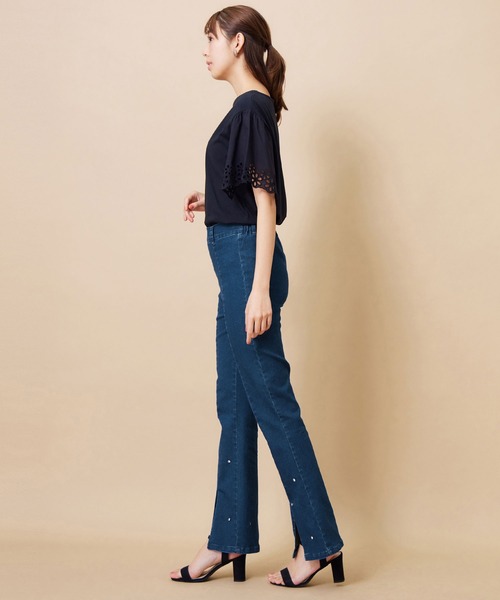alotta(アロッタ)の「フロントスリットビジューストレッチパンツ(その他パンツ・レディース・サックスブルー/ブルー・LARGE/MEDIUM)」の5枚目の写真