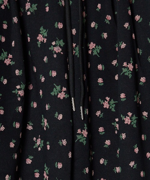 ROOPTOKYO（ループトウキョウ）の「韓国風総柄花柄スウェットパンツ（スウェットパンツ・レディース・ブラック/ホワイト/グレー・M/L）」の5枚目の写真