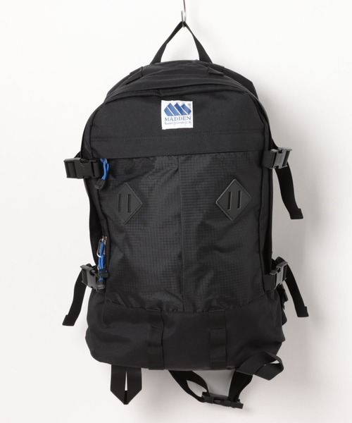 MADDEN（メデン）の「撥水加工 プリーツポケット アウトドア 大容量 バックパック DAY LITE（デイライト）（バックパック/リュック・メンズ・ブラック・FREE）」の6枚目の写真