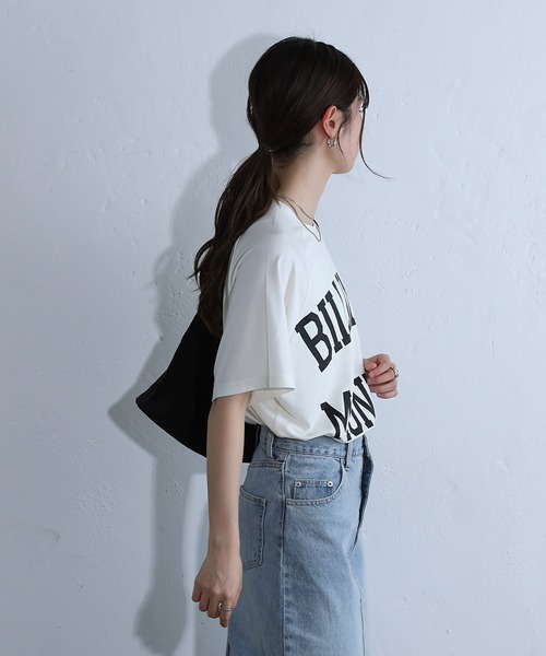 COLONY 2139(コロニートゥーワンスリーナイン)の「BIGカレッジラグランTシャツ(Tシャツ/カットソー・レディース・ホワイト/ブラック・FREE)」の4枚目の写真