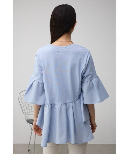 AZUL by moussy(アズールバイマウジー)の「袖フレアぺプラムカットトップス(Tシャツ/カットソー・レディース・ブルー/オフホワイト/ブラック・FREE)」の7枚目の写真