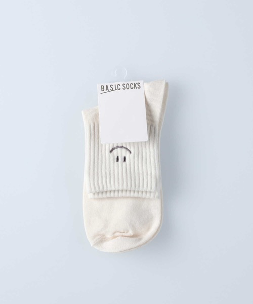 Right-on（ライトオン）の「【BASIC SOCKS】スマイル無地 ソックス（ソックス/靴下・レディース・イエロー/オフホワイト/グレー/ブルー/ブラック・フリー）」の6枚目の写真