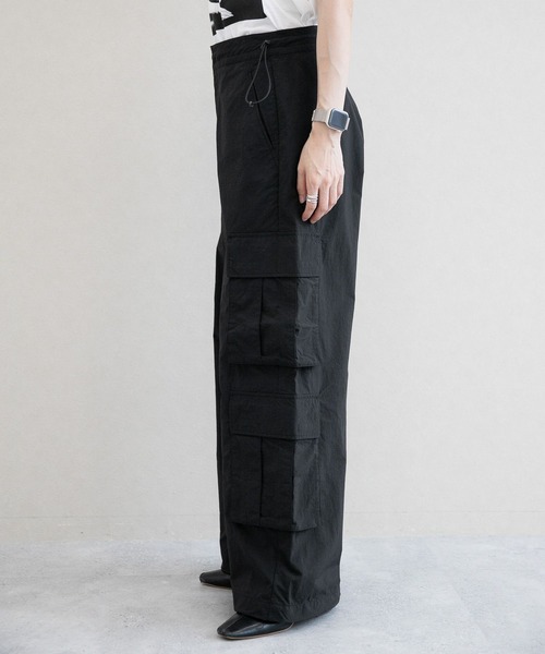 RAGEBLUE（レイジブルー）の「パラシュートナイロンカーゴパンツ（カーゴパンツ・レディース・ブラック/ホワイト/ピンク・FREE）」の17枚目の写真