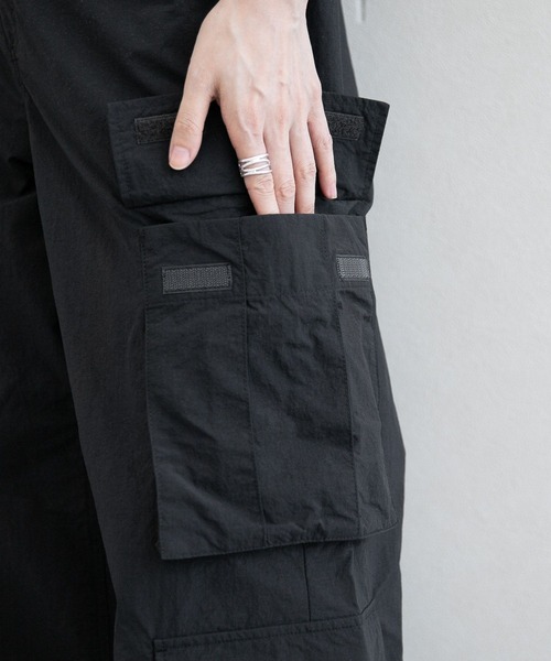 RAGEBLUE（レイジブルー）の「パラシュートナイロンカーゴパンツ（カーゴパンツ・レディース・ブラック/ホワイト/ピンク・FREE）」の21枚目の写真