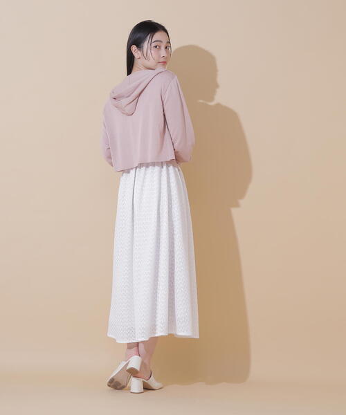 JILL by JILL STUART(ジルバイジルスチュアート)の「◇UV加工ロゴ刺しゅうニットパーカー(パーカー・レディース・ブラック/ピンク/ホワイト系その他・FREE)」の15枚目の写真