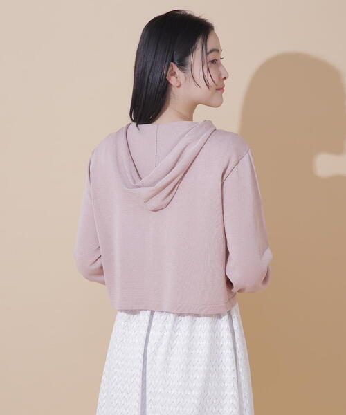 JILL by JILL STUART(ジルバイジルスチュアート)の「◇UV加工ロゴ刺しゅうニットパーカー(パーカー・レディース・ブラック/ピンク/ホワイト系その他・FREE)」の19枚目の写真