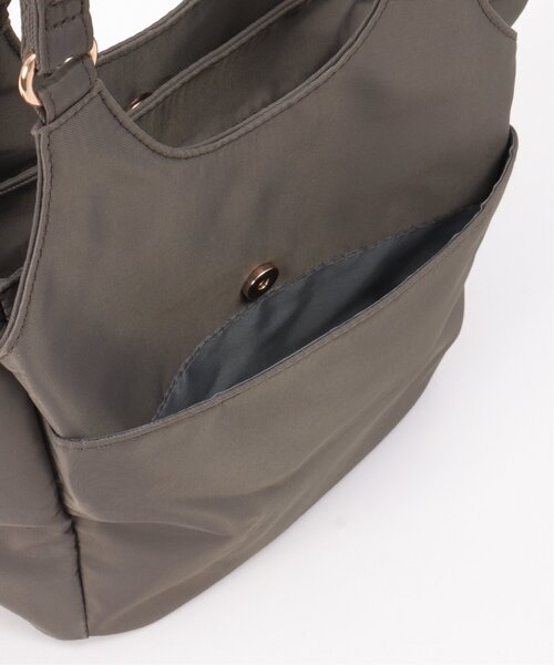 LBC（エルビーシー）の「多ポケ ミニトートバッグ（ショルダーバッグ・レディース・ブラック/グレー/ピンク・FREE）」の14枚目の写真