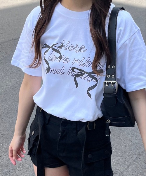 fiere(フィエール)の「リボンガーリー半袖Tシャツ(Tシャツ/カットソー・レディース・アイボリー/ホワイト/A・L/M/XL/SMALL/X-SMALL/MEDIUM)」の1枚目の写真