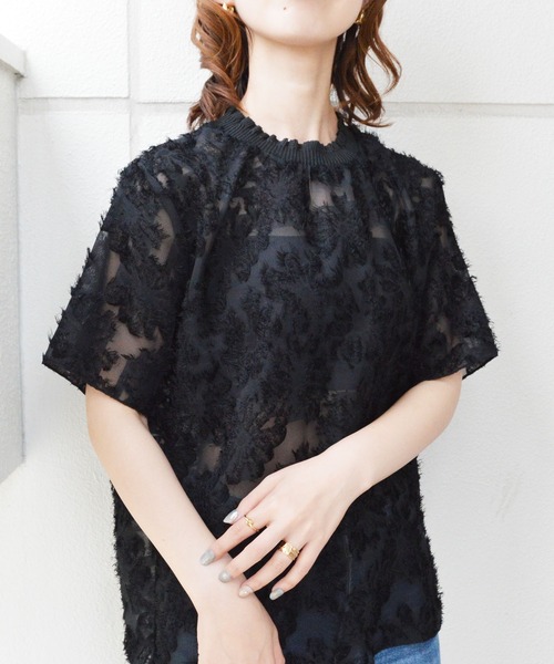 styiro(スタイロ)の「半袖花柄レースブラウス(Tシャツ/カットソー・レディース・ブラック/ホワイト・M/S)」の7枚目の写真