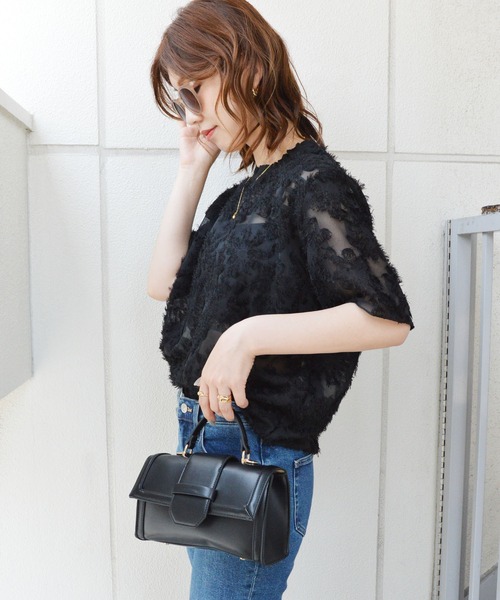 styiro(スタイロ)の「半袖花柄レースブラウス(Tシャツ/カットソー・レディース・ブラック/ホワイト・M/S)」の6枚目の写真