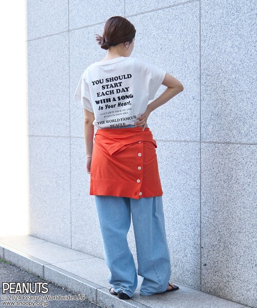 PEANUTS(ピーナッツ)の「PEANUTS(ピーナッツ)×coen フレンチスリーブプリントTシャツ(Tシャツ/カットソー・レディース・オフホワイト/ブラック/イエロー/その他1・M/L)」の8枚目の写真